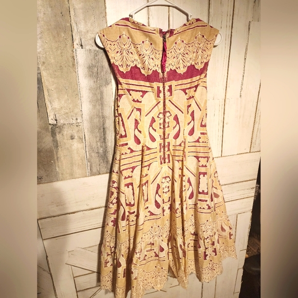 Moulinette Soeurs Raspberry lace cut out dress. - Picture 3 of 14